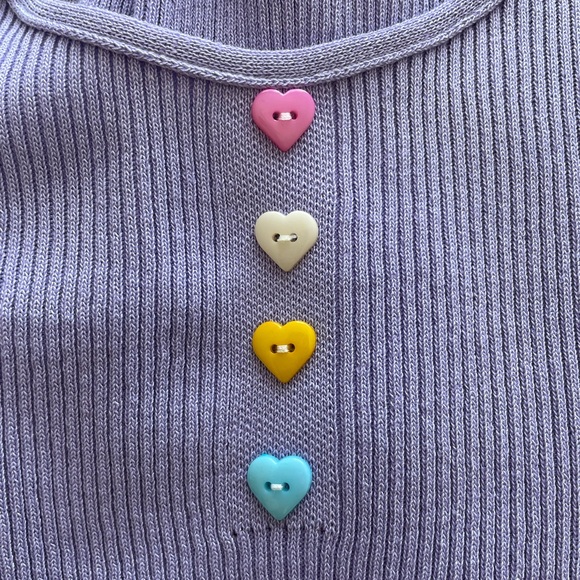 NEW stretchy summer crop - Picture 2 of 3